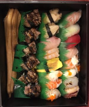 Yang Seung-ho Instagram - 아주맛있게 잘먹고 힘내서 공연했습니다 ㅎ 감사합니당 !! #승호 #엠블랙 #사비타  #초밥 #A  #훗