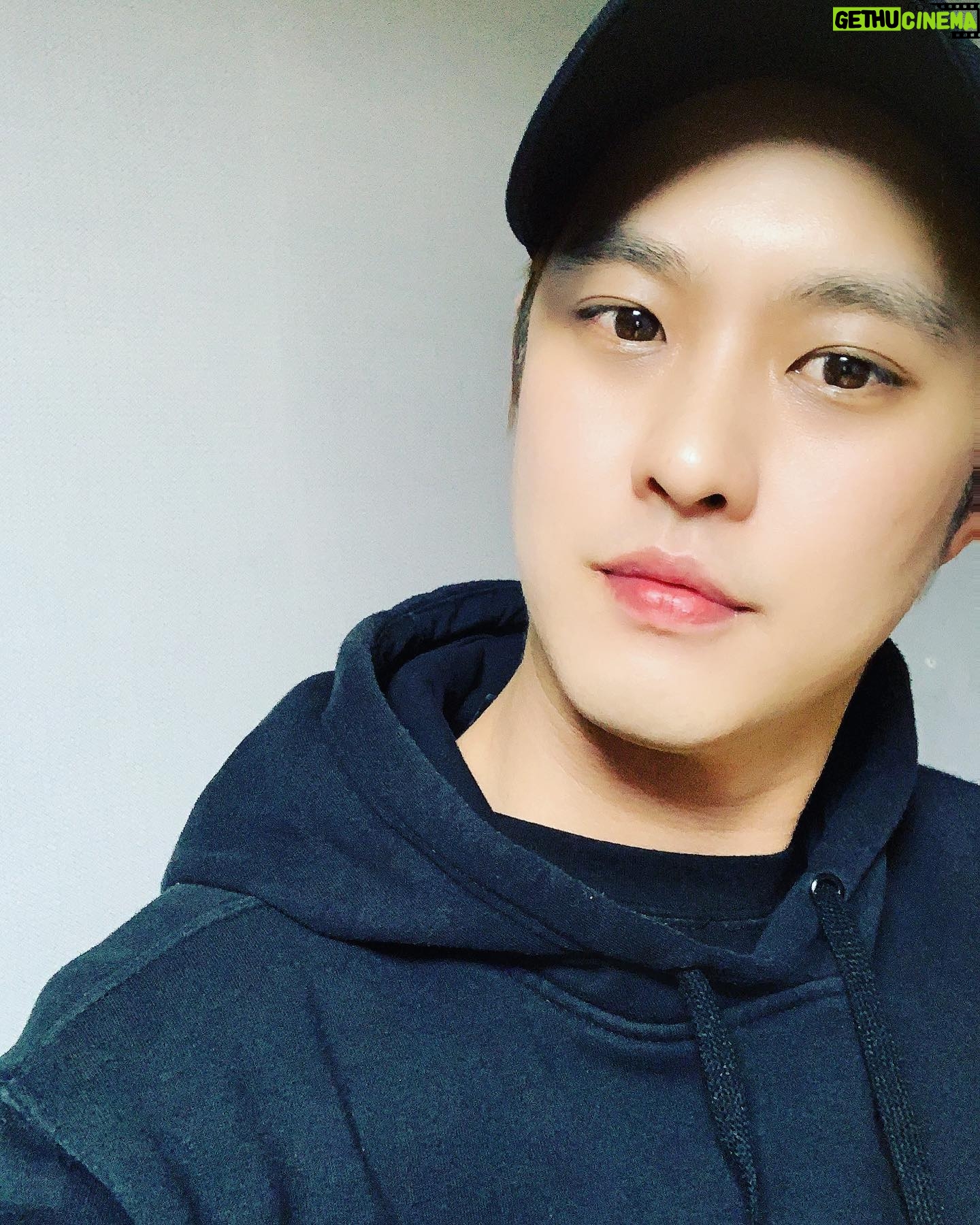 Yang Seung-ho - 13.7K Likes - ģ ėøė 11주ė
ķģź°ģ¬ķ©ėė¤ A ė¤ė¤ģ½ė”ėģ”°ģ¬ķģźµ¬ ģ”°ė§ź° ģ¢ģģģ ė¤ė ¤ėė¦¬ź² ģµėė¹ #ģ ėøė #11주ė
#ģ¹ķø #A #ķ