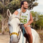 Yanis Marshall