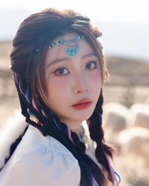 Yao Mi Instagram - 祝女神經快樂吧🐑

願各位
能有翻山越嶺的能力
擁有方向翱翔天際

雌雄同體的狀態
才是巔峰✊🏻

#2024Yaomi #38婦女節快樂