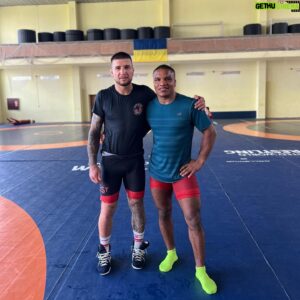 Yaroslav Amosov Instagram - Незалежне тренування незалежних спортсменів в незалежній Країні 🇺🇦 Зі Святом!