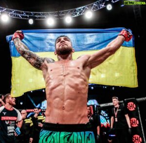 Yaroslav Amosov Instagram - Дякую 🇺🇦 за таку неймовірну підтримку 🙏