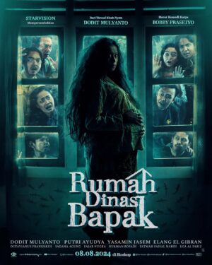 Yasamin Jasem Instagram - Teaser Poster RUMAH DINAS BAPAK.

Dari Thread Kisah Nyata DODIT MULYANTO @dodit_mul 

Demi mendapatkan mainan Tamiyo yang diinginkan sejak lama. Dodit harus ikut keluarganya pindah ke rumah dinas di tengah Hutan Jati, hingga Bapak bisa naik jabatan. 

Namun ternyata rumah itu sudah ada ‘penghuninya’. Apakah keluarga Dodit mampu hidup berdampingan dengan sosok misterius tersebut?

RUMAH DINAS BAPAK sebuah Horor Komedi tayang 𝟖 𝐀𝐠𝐮𝐬𝐭𝐮𝐬 𝟐𝟎𝟐𝟒 di Bioskop Indonesia. 

@rumahdinasbapak 
#RumahDinasBapak #FilmRumahDinasBapak
