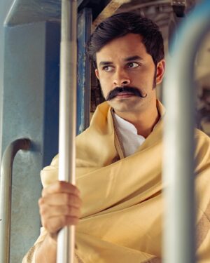Yash Soni Instagram - Chan Kithan ♥️
Photo series capturing @actoryash by @theabhivalera.
Assist by @meetpatel10 

#photoseries #story #storytelling #art #drama #actor #abhivaleraphotography #ahemdabad #yashsoni #vintage