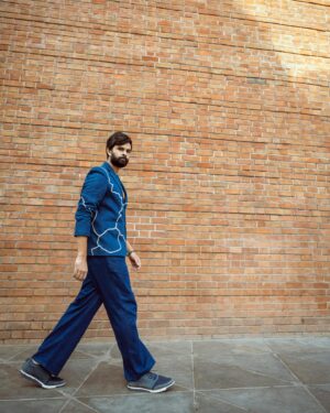 Yash Soni Instagram - 🫐

Shot by @theabhivalera 
Styling @styleitwithniki 
Video @kpfilms31 
Retouched by @intotheprags 
Wardrobe @chandreshnathanidesigns 
Accessories @fashka 
Production @fifteenproduction_ 
Team @vaishnavidarshanpatel @just_jd07 @meetpatel10 @yess_drama 

#actor #potrait #lifestyle #menspotrait #menstyle #menfashion #fashionmodel #acting #yashsoni #movie #fashionphotography