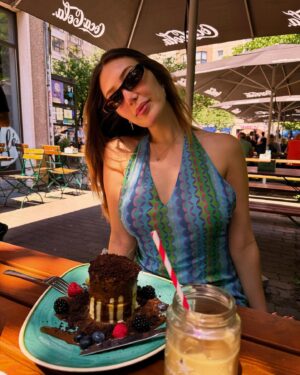 Yasmin Erbil Instagram - anotha dumpyy🪬🪬