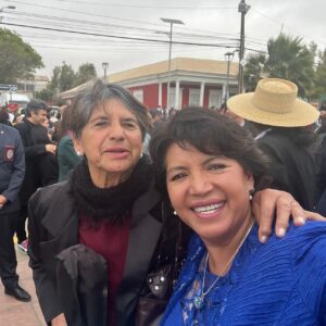 Yasna Provoste Instagram - El Día de las Glorias Navales es un legado que resuena especialmente en nuestras comunidades costeras. Así lo vivimos hoy en la comuna de Caldera compartiendo la calidez de los vecinos y vecinas mientras reconocemos con profundo respeto la historia de nuestro país.

La importancia del 21 de mayo para una ciudad puerto como Caldera es inmensa, y es también una oportunidad para recordar la vital conexión de nuestra gente con el mar, que ha sido fuente de vida, trabajo y desarrollo ✨.
