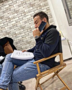 Yassine Ben Gamra Instagram - Un projet se termine, un autre commence !! Ainsi va la vie !!
@oppo_tn 
#elfoundou2