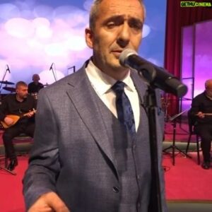 Yavuz Bingöl Instagram - Annemin ömrü boyunca hiç unutmadığı türkü ❤️