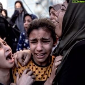 Yavuz Bingöl Instagram - Durun artık lanet olsun size, doymadınız çocuk anne baba İNSAN öldürmeye! #freepalestine