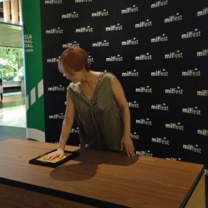 Ye Ji-won Instagram - 핸드프린팅 #miffest_mgga