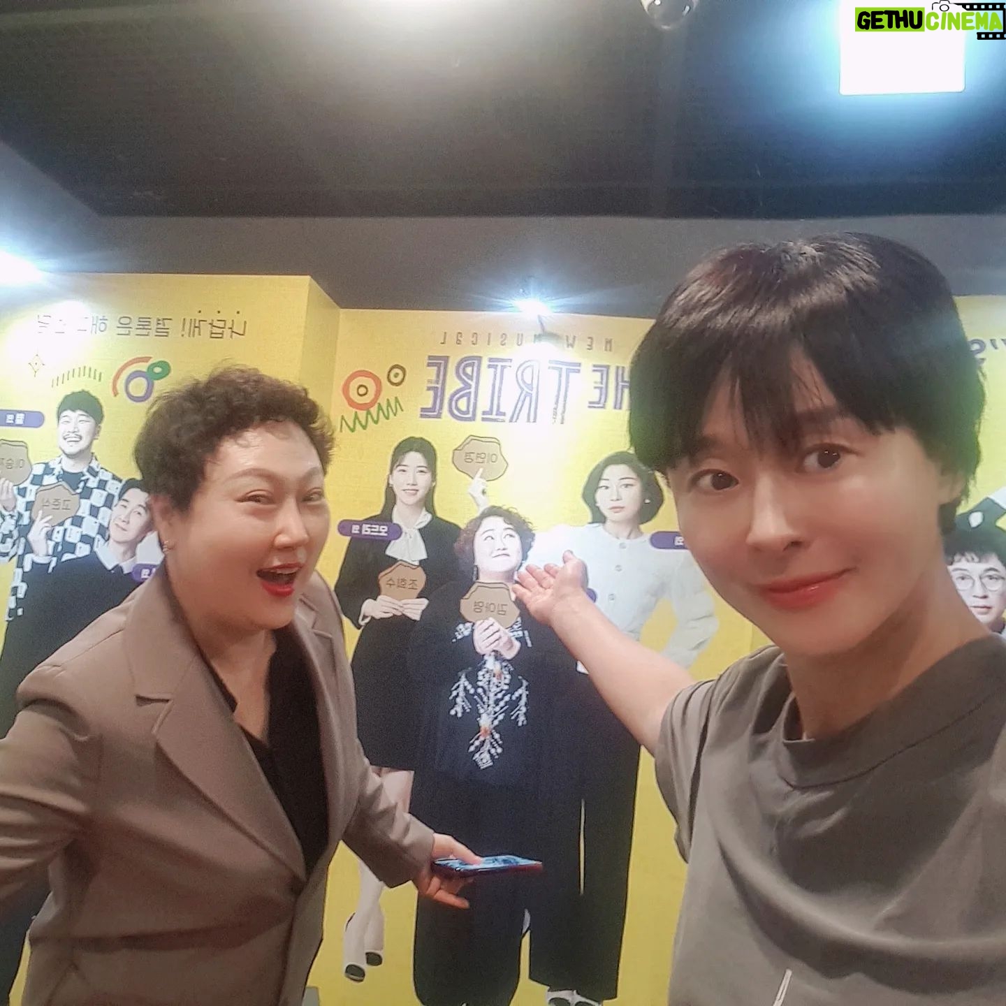 Ye Ji-won - 375 Likes - 뮤지컬#Thetraibe #다시봄 팀과 연습 후 관람 배우 #구혜령 선배님 배우#장이주 #세종s시어터 #세종문화예술회관 #musical #dansing #acter #loveyourself