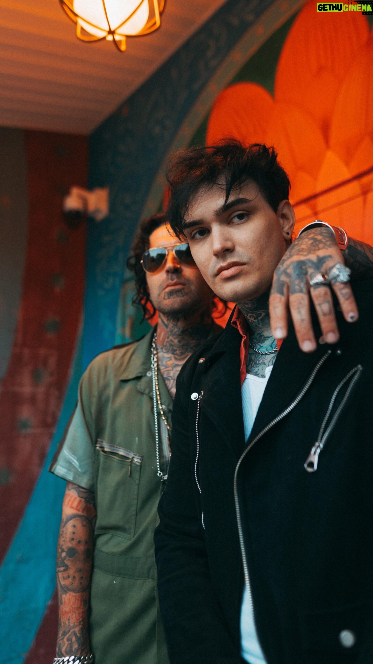 Yelawolf - 107K Likes - I FUCKIN LOVE THIS SONG !!!!! I mean if you don’t feel good listening to this you may need a therapist .. second verse is even better but yall gonna have to wait for that .. how bout a Fourth of July release ?!!! That’ll be fun as hell .. love yall have a great day !!! GOD BLESSED THE USA from our boy @stevenjames ITS SLUMERICAN YALL !!! #slumerican