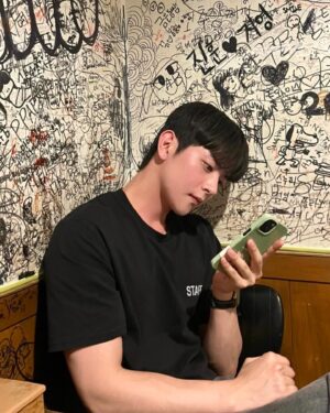 Yeo Hoi-hyeon Instagram - 🥵