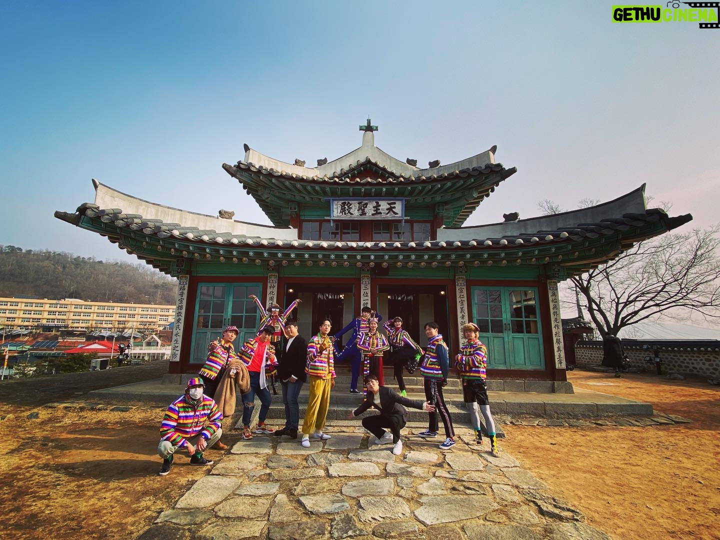 Yeon Jeong-hun - 65.5K Likes - Let’s feel the rhythm of Korea!! #1박2일시즌4