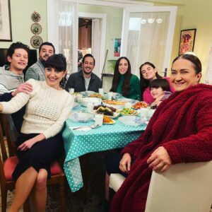 Yeşim Gül Akşar Instagram - @sarpapak @imoykukarayel @ayca_koptur_ @onur.bilgee @mustafaardaisik @irazakcam @yildirimozcanofficial ♥️🙏@kaderiminoyunutv @startv @ngmediatv