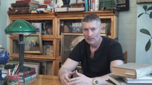 Yevgeny Roizman Instagram - Вторжение в Украину.
Рождение нации.
Навальный против негодяев.
О хорошем и вообще.