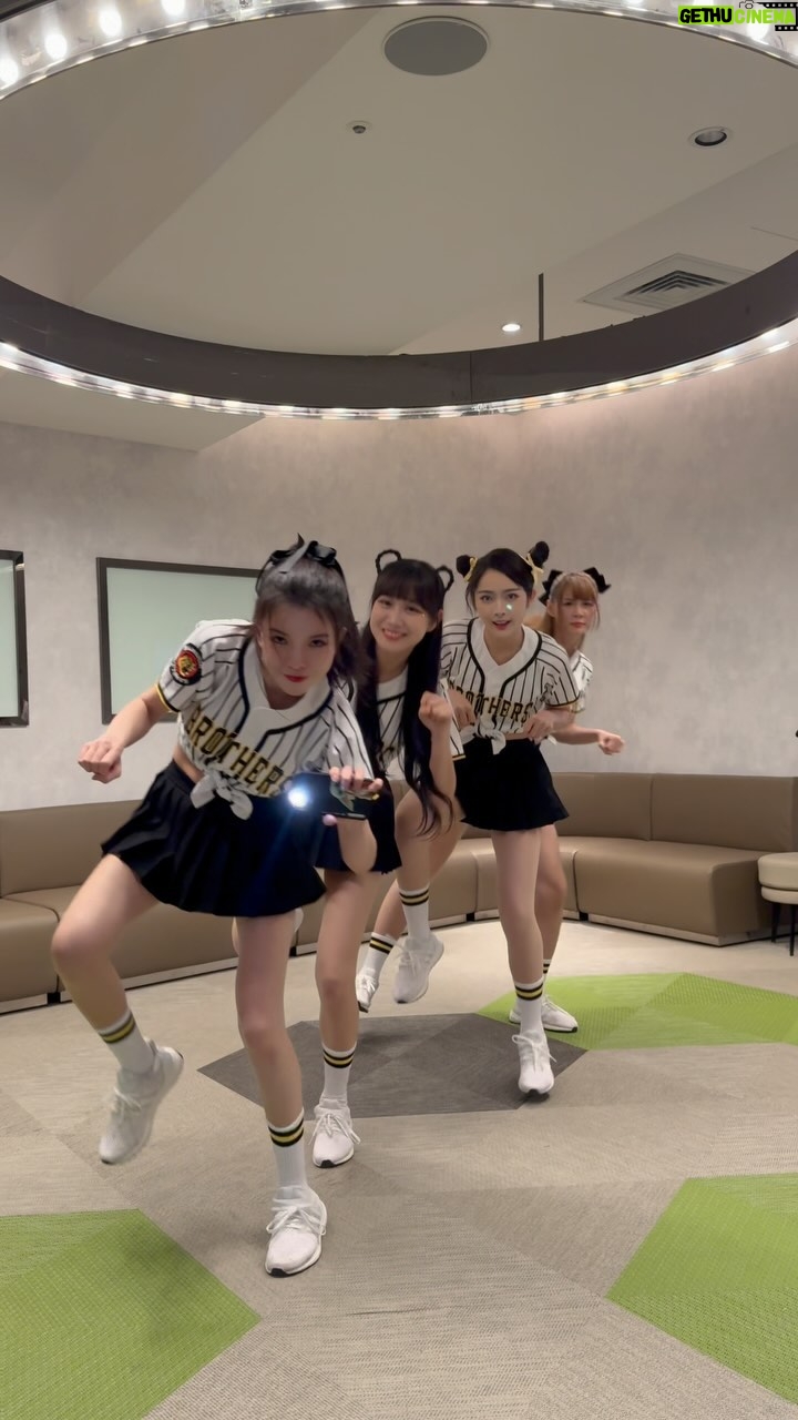 Most liked Instagram photo of Yi-Chi Hung