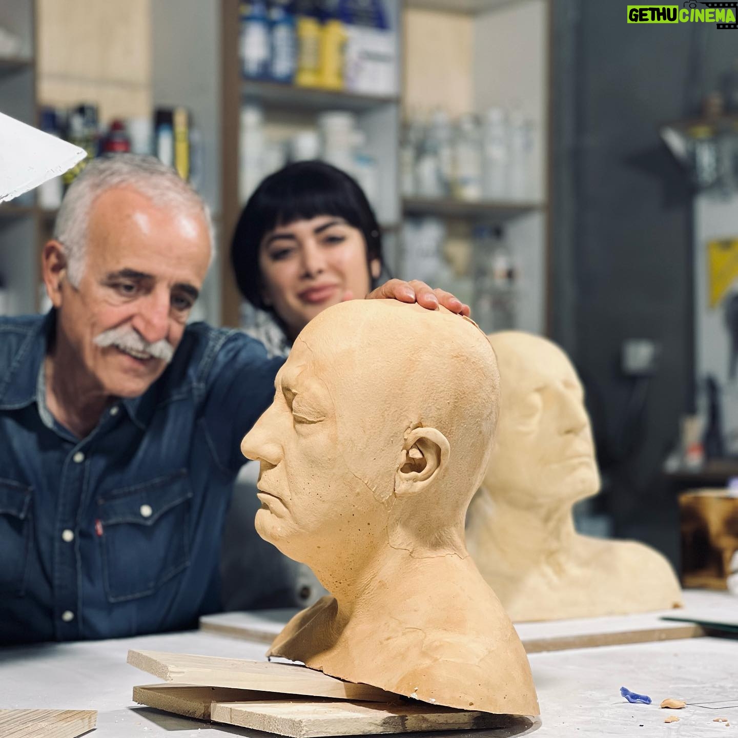 Yiğit Özşener - 4.6K Likes - Earthlings,
“When the heart is beautiful, its light shines through the eyes, vocal tones and actions of its master. True beauty is not in the face, but in the heart of the beholder.”
It was a pleasure to meet Abdollāh Eskandari; the master of his craft, humble, sublime - a true 'defiant one'. #zaferinrengi