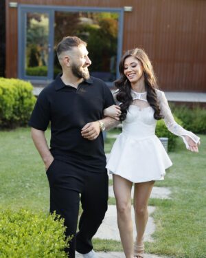 Yılşen Özdemir Instagram - 🤍 @hakanakmanwedding