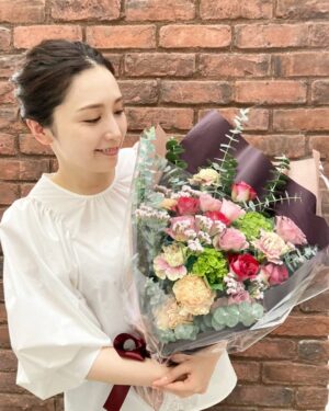 Yoko Mitsuya Instagram - 🌸🌿🌼🌻🌹🍃