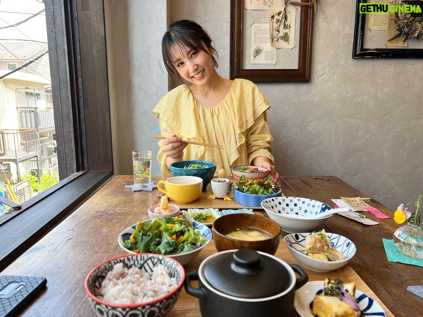 Yoko Mitsuya - 1.8K Likes - お気に入りの豆腐カフェへ☺️
他にお客さんも居なかったので
貸し切り気分で友人とマシンガントークを楽しんできました🫶🏻
このあとスタバで4時間お喋りし倒したことはここだけの秘密🤫