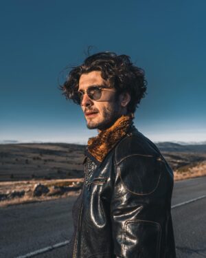 Yon González Instagram - 🌔