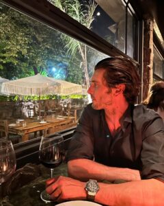 Actor Yon González HD Instagram Photos and Wallpapers February 2024