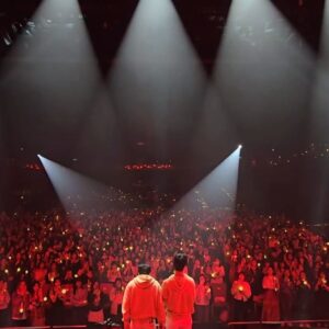 Yoo Hwe-seung Instagram - we’re
he‘re
👍
#엔플라잉#콘서트#in#hongkong