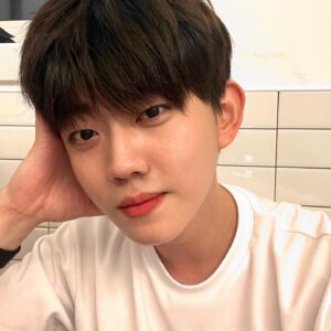 Yoo Jun Instagram - ㅅㅔㄹㅋㅏㅌㅜㅊㅓㄱ