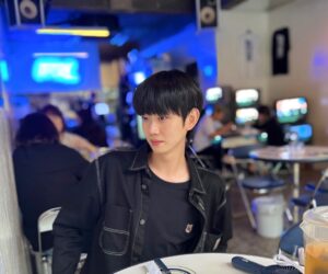 Yoo Jun Instagram - Hip place