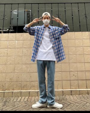 Yoo Su-bin Instagram - 오늘밤 10시30분 
#인간실격 #강딱이