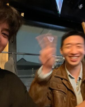 Yoo Su-bin Instagram - 🤙🏼🤙🏼