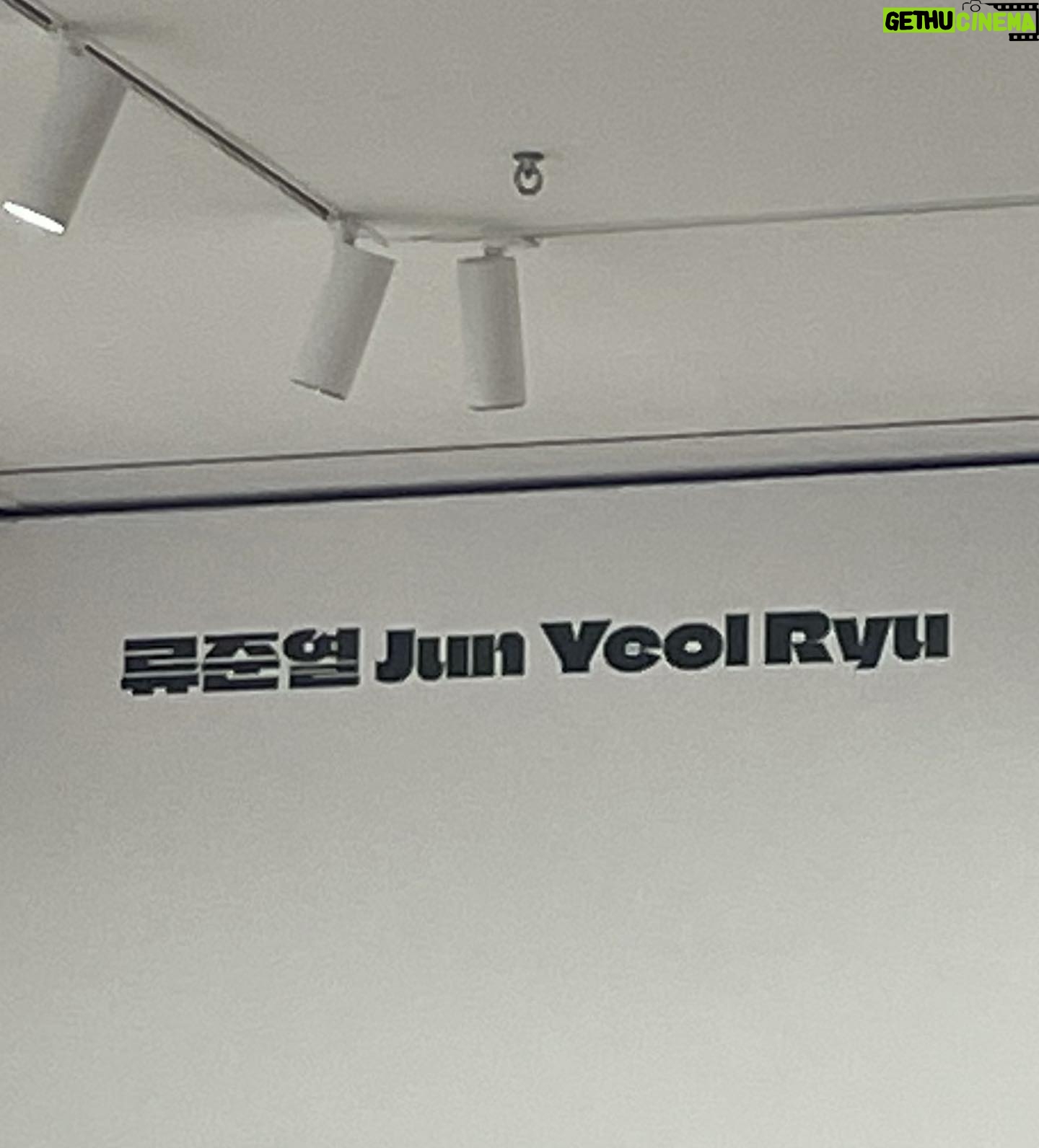 Yoo Su-bin - 25.6K Likes - 라이카 !