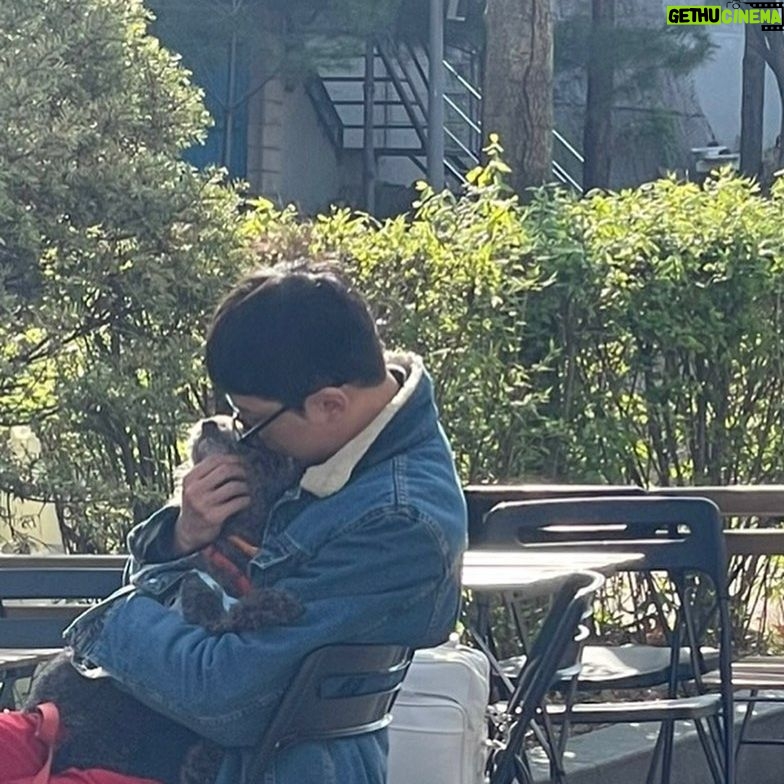 Yoo Su-bin - 27K Likes - 👨👩👦🐶🌿☀️
