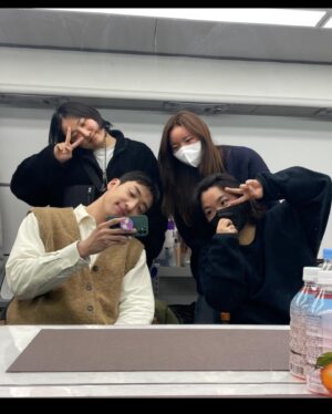 Yoo Su-bin Instagram - 우리팀