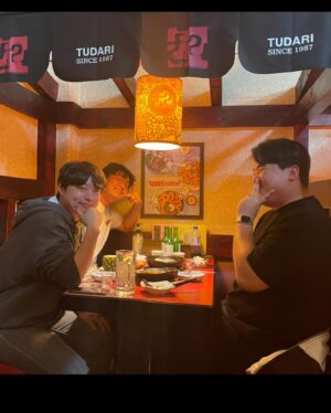 Yoo Su-bin Instagram - 우리팀