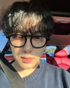 Yoon Hyun-soo Most Liked Photos and Posts