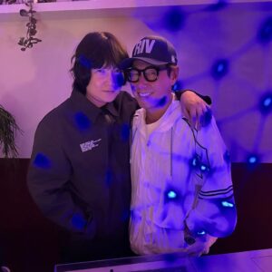 Yoon Jong-shin Instagram - ⠀
⠀
오랜만에
⠀
with 박승건
⠀
CCCS
