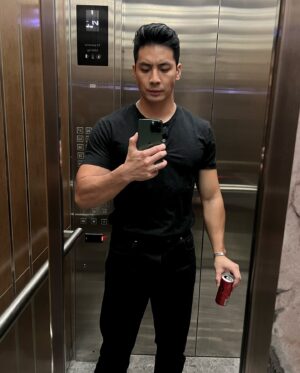 Yoshi Sudarso Instagram - Life lately, flying to New York tonight. So hard to say goodbye to the Sudarso clan, but I’ll be back soon my loves 🥰