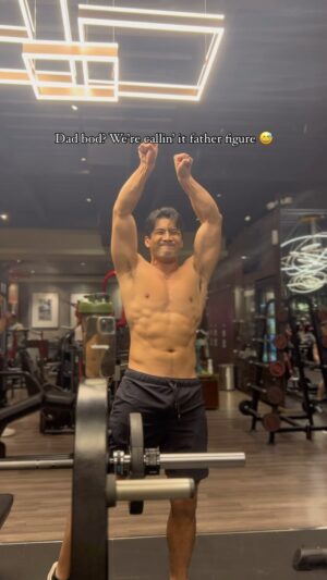 Yoshi Sudarso Instagram - Trying not to compare my current fitness state to my ‘pre kids era’ fitness state. But I’m gonna try my best to continue progressing nonetheless! 💪🏼