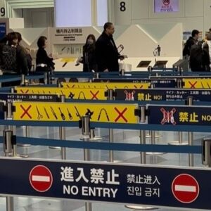 Yoshito Okubo Instagram - ついにこの日が来ました！！

碧人（長男）がスペインにプロサッカー選手を目指し出発しました。息子が夢に向かって突き進んでくれた事が嬉しい。本当に頑張って欲しい！！
これからは自分で切り拓いていかないといけないのでいっぱい大変なことがあると思うけど父として期待してるよ。

お見送りに来てくれた友達そして会いに来てくれた友達ありがとう！！

碧人は幸せだね。

頑張れ碧人⚽️

#碧人
#スペイン
#yoshito13