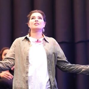 Yosra El Lozy Instagram - من حلقة #رامز_جاب_من_الآخر، بهدلتنا معاك يا رامز جامد 😂 بس استمعت بالحلقة جدا ❤️