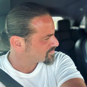 Youssef El Khal Instagram - جَهلة الاربعين.😎