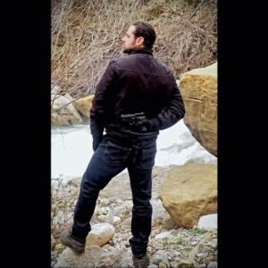 Youssef El Khal Instagram - بس ببلادنا بيتّهموا القتيل بالقتل. ‪#y_y_k‬⁩