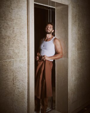 Youssef Othman Instagram - Skipped the stairs and sat down for a chill talk with @identitymageg for their January cover shoot. Full interview in bio 🧷 

Designer: @moamenawadofficial 
Stylist: @kariemfadl 
Byline: @_nouran11_ 
Photography: @photobyamro 
Videography: @mekkyvideocompany 
Creative Director: @moamenawadofficial 
Hairdresser: Sameh Anwar 
Personal assistant: @omar_elshennawi 
Personal trainer: @mazenhatem24
Shoes: @gazellefootwear
Accessories: @cords.co 
Venue: @fairmontnilecity 

#freepalestine