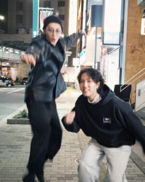 Yu Jin Instagram - Amazing nights in Tokyo but 再吃會被殺掉的！