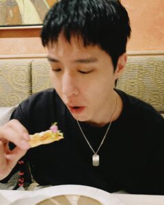 Actor Yu Jin HD Instagram Photos and Wallpapers July 2023
