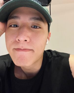 Yu Jin Instagram - 若要富貴，就別貪睡✨