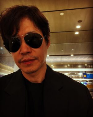 Yu Jun-sang Instagram - 가을 

#yujunsang 
#여행을대신해드립니다 
#kdrama